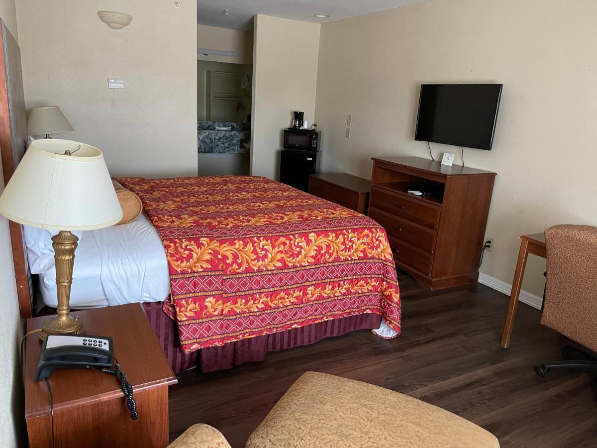 Riviera Inn&Suites Esterno foto